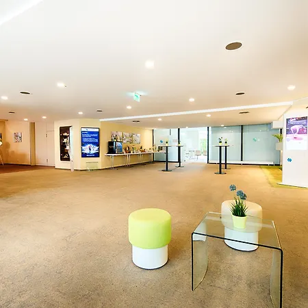 Select Hotel 4*
