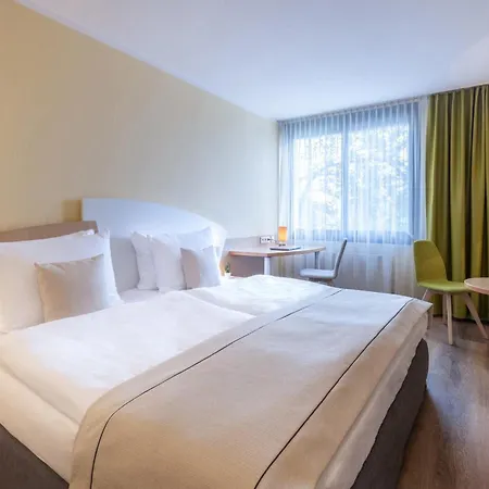 Select Hotel