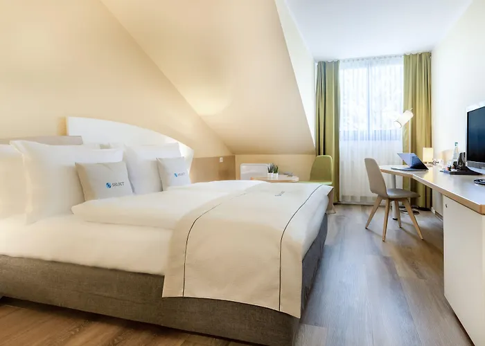 Garner Sued By Ihg Hotel