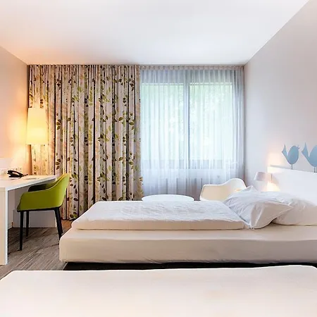 Garner Sued By Ihg