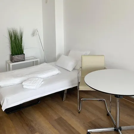 Garner Sued By Ihg 4* Erlangen