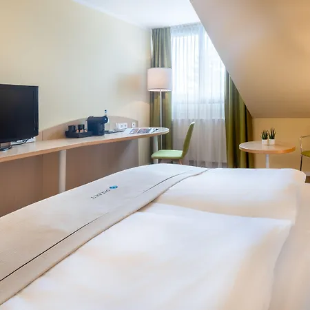 Garner Sued By Ihg إرلانجن