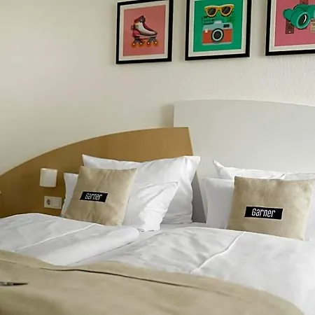 Hotel Garner Sued By Ihg 4*