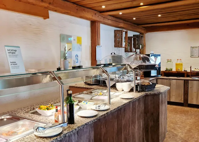 Garner Sued By Ihg 4*